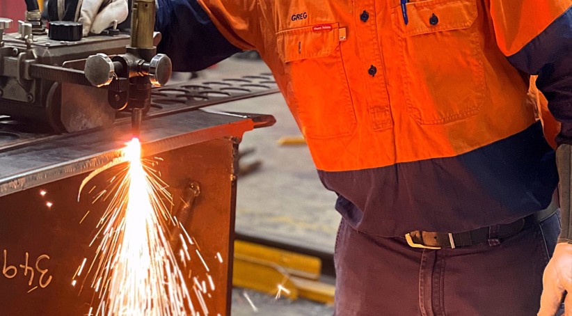 A RUSSELL MINERAL EQUIPMENT Employee Machining Spare Parts