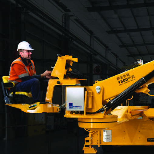 RUSSELL 3-axis to 7-axis Model E 1500 Hybrid Liner Exchange Machine