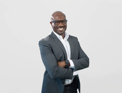 Vusi Mashinini - $Operations Supervisor, Africa & South Africa