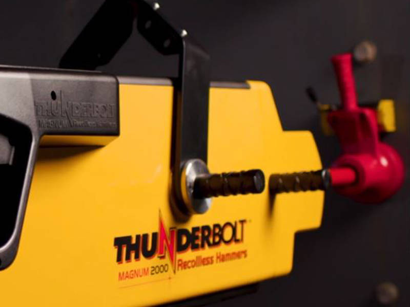 THUNDERBOLT RECOILESS HAMMERS