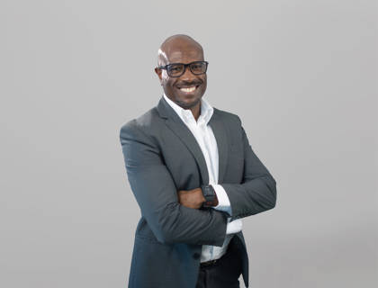 Vusi Mashinini - $Operations Supervisor, Africa & South Africa