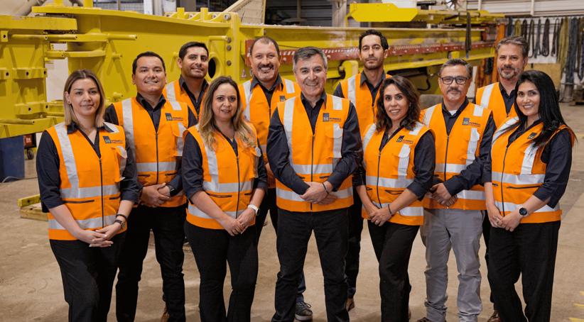 RME Regional General Manager, South America, Mr. Manuel Galvez, and the RME South America Leadership Team.