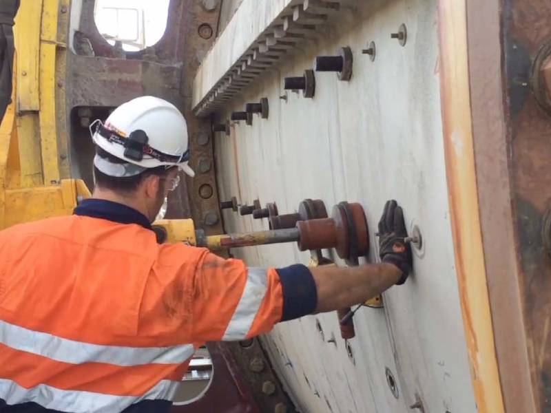 Mill Relining Crews Using a THUNDERBOLT MAGNUM 750 Recoilless Hammer