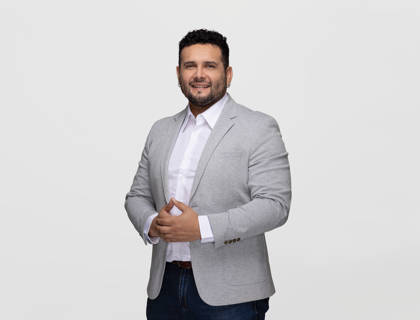 Yederson Villarroel - $Service Account Manager, South America